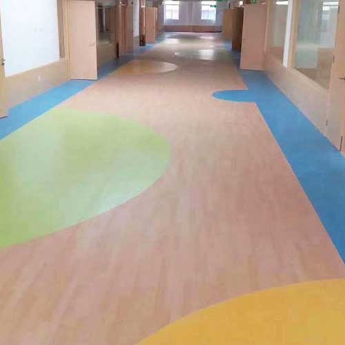 北新PVC地板小学大厅PVC造型地板